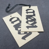 Étiquettes suspendues personnalisées en papier kraft écologique pour chaussures et sacs, texture naturelle recyclée, étiquettes de marque, impression typographique sur mesure pour vêtements