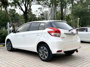 Voiture d'occasion haut de gamme à conduite à gauche, Toyota <span class=keywords><strong>Yaris</strong></span> Zhi Xuan 2015, 1.5L de cylindrée, édition de pointe, transmission automatique - Product Image 4