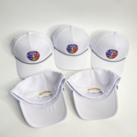 Casquettes de baseball imperméables à 5 panneaux avec logo en PVC caoutchouc, perforations découpées au laser personnalisées, pour le sport et le golf, avec cordon