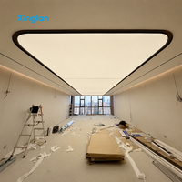 Fabricants de boîtes à lumière LED, film PVC pour plafond tendu, tissu pour plafond tendu, plafonds tendus LED adaptés aux espaces commerciaux