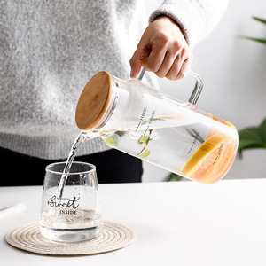 Pichet en verre avec couvercle <span class=keywords><strong>Carafe</strong></span> à eau en verre avec ligne d'échelle précise Pichet à eau chaude/froide <span class=keywords><strong>Thé</strong></span> <span class=keywords><strong>glacé</strong></span> Pot à boisson avec couvercle - Product Image 4