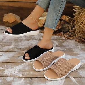 Sandales à enfiler pour femmes en maille tricotée respirante, à bout ouvert ajouré, à plateforme épaisse, décontractées d'été - Product Image 2