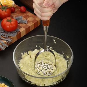 Triturador de Patatas Manual de Acero Inoxidable para el Hogar, Prensa Manual para Patatas - Product Image 1