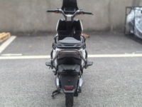 Trottinette de Mobilité Partagée Alia Streetbikes, Moteur 72V, Vitesse >80km/h, Système de Batterie Interchangeable, Châssis Renforcé pour