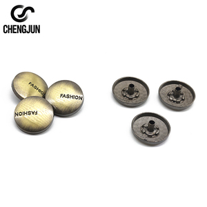 ISO Chứng Nhận Biểu Tượng Tùy Chỉnh Kim Loại Nút Đặt Hàng Số Lượng Lớn Mẫu Miễn Phí Nhanh Chóng Vận Chuyển Brass <span class=keywords><strong>Snap</strong></span> Ốc Chốt Cho Quần Áo Quần Jean Nút Loại - Product Image 4