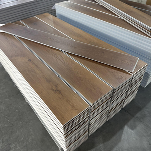 Revêtement de sol en vinyle SPC à clic, imperméable, antidérapant, résistant à l'usure, surface en <span class=keywords><strong>parquet</strong></span>, utilisation en milieu hospitalier, scolaire, hôtelier, intérieur - Product Image 1