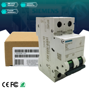 เบรกเกอร์วงจรขนาดเล็ก Siemens ของแท้ใหม่เอี่ยม รุ่น 5SL6 2P 6A 5SL6206-7CC สำหรับระบบไฟฟ้าแรงดันต่ำ - Product Image 1