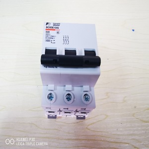 Disjoncteur miniature Fuji BC63E1DG 3P Courbe D 400V Montage modulaire - Product Image 1