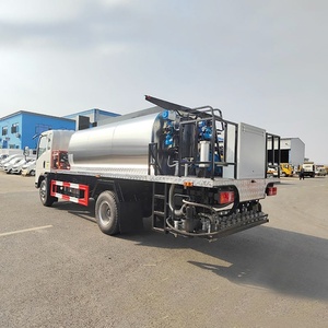 Precio de Fábrica, Camión Distribuidor de Asfalto Howo de 4 Toneladas, Camión Pulverizador de Betún 4x2, Maquinaria para Construcción de Carreteras - Product Image 5