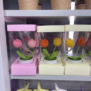All'ingrosso a buon mercato a mano Crochet tessitura artificiali a maglia <span class=keywords><strong>fiori</strong></span> lavanda e loto in vaso decorazioni vegetali per la laurea - Product Image 4