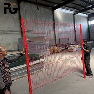 3D Kavisli Çit Panelleri ve Siyah Kaplamalı Metal Bahçe Bariyerleri, Veranda Güvenliği ve Dış Mekan Koruması için - Product Image 5