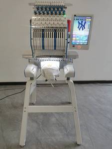 Máquina de Bordar Computarizada Automática Profesional Yeshi con Accesorios Completos en Color Personalizado - Product Image 3