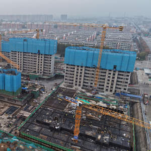 Grue à tour à plateau plat DAHAN QTZ125(6015) avec une capacité de levage maximale de 10 tonnes et une hauteur d'ancrage de 200 m à vendre - Product Image 6
