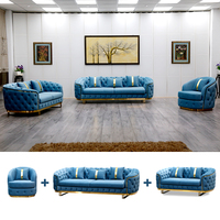 Luxuriöses Chesterfield-Sofa-Set mit Blauer Samtpolsterung, Knopfheftung, Edelstahl und Goldenen Beinen – 3-Sitzer und 2-Sitzer für das Wohnzimmer