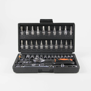 Professionnel 46 pièces outils à main en acier inoxydable clé de roue manchon clé à douille ensemble avec poignée à cliquet OEM Support personnalisé - Product Image 2