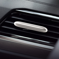 Diffuseurs de parfum pour voiture en métal, clips de ventilation, gel parfumé, accessoires de décoration automobile modernes