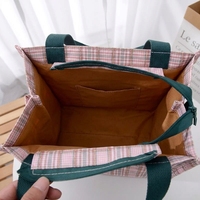 Sac fourre-tout imperméable à motif écossais floral, capacité moyenne, doublure TC, taille personnalisée pour les trajets quotidiens et les repas.