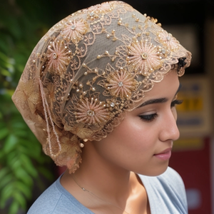 Exquisito sombrero de encaje transpirable y ecológico con borlas para la noche, accesorio de moda para todas las estaciones. - Product Image 1