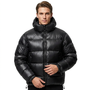 Veste matelassée à capuche unisexe noire, fermeture éclair, coupe-vent, vêtements d'hiver décontractés, rembourrage en coton, coupe régulière épaisse, écologique - Product Image 1