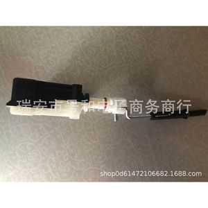 ฝาปิดถังน้ำมันพร้อมตัวล็อค สำหรับ Jetta Golf Passat Skoda 1J0810773D 1K5959782 อะไหล่รถยนต์พลาสติก - Product Image 4