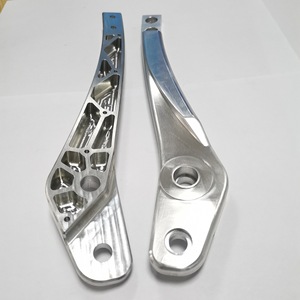 Pièces en aluminium usinées CNC FDL 01, fraisage de précision pour accessoires de robot chien - Product Image 1