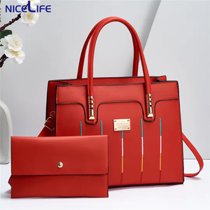 2024新しい女性の快適で美しいハンドバッグ刺繍とビーズ装飾で耐久性のある甘い女性のハンドバッグ - Product Image 3