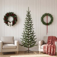 Langlebiger PE Umweltfreundlicher Hochwertiger Weihnachtsbaum mit Standfuß für Wiederholten Festtagsgebrauch