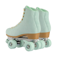 Patin à roulettes en cuir Quad d'intérieur adulte de conception de mode avec la caractéristique de clignotant
