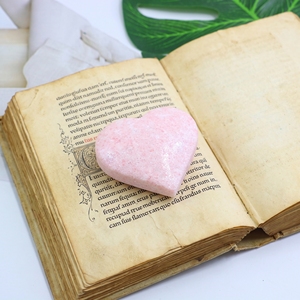 Wholesale Hot Selling <b>Crystal</b> Heart Wealth Attraction Decorative Stone Carved <b>Raw</b> Stone Crusher Mineral Collection DIY Healing - Product Image 2