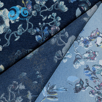 Tissu denim écologique à motif floral, imprimé délavé vif de feuilles de rose en pleine floraison, style jardin vintage, pour vestes et chemises personnalisées pour femmes et filles, faible MOQ