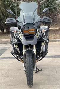 <span class=keywords><strong>Moto</strong></span> tout-terrain BMW1 R1200GS 1200cc, bicylindre Boxer, refroidissement liquide, 4 temps, EFI, haute garde au sol, aventure - Product Image 6