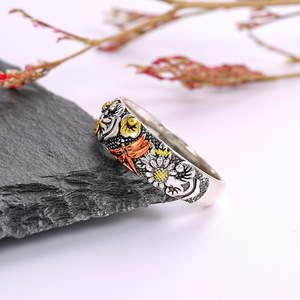 Anello in Argento F640 con Motivo Floreale, Stile Vintage Unisex per Uso Quotidiano, Gioielleria Raffinata - Product Image 4