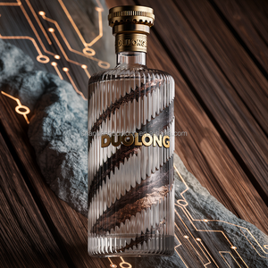Botellas de Vidrio Personalizadas de 500ml, 750ml y 1000ml con Corcho para Vodka, Licor, Ginebra, Ron, Tequila y Whisky, Características Principales: Hechas a Mano, Duraderas - Product Image 2