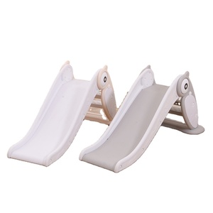 Vendita calda HDPE Bus a tema scivolo e altalena per bambini casetta per <span class=keywords><strong>parchi</strong></span> di <span class=keywords><strong>divertimento</strong></span> al coperto - Product Image 3