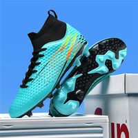 Chaussures de Football d'Extérieur pour Hommes, Crampons Durables en PU avec Longs Crampons, Grandes Tailles