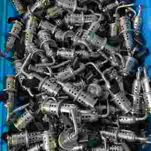 Hochwertiges XC40, XC60, XC90, S90 <span class=keywords><strong>2</strong></span>,0-Liter-LKW-Dieselmotorkomponenten-Einspritz ventil-32203677 8888784986 - Product Image 3