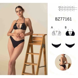 Costume da bagno intero taglie forti con controllo pancia, monokini sexy e coprente per la spiaggia, taglie 46 48 50 52, colori verde rosso giallo blu - Product Image 1