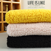 Shaoxing Textile directement usine Polyester Sherpa polaire faux mouton agneau fausse fourrure tissu, polyester fourrure artificielle tissu