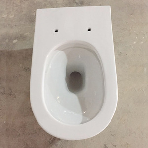 Toilettes suspendues produites en usine avec télécommande Toilettes de salle de bains de petite taille peu encombrantes pour hôtels - Product Image 2