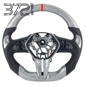 Volante Deportivo de Fibra de Carbono Plateada con Franja Roja y Cuero Perforado para Infiniti Q60 Q50 QX50 QX55 QX60 2017-2025 - Product Image 1