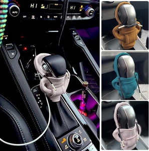 Couverture de pommeau de levier de vitesse chaude pour l'hiver Pull Shirt Automotive Interior Novelty Accessories Decorations Universal Fit Knob Cover Gift - Product Image 3