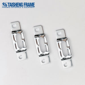 Cintres suspendus de sécurité en <span class=keywords><strong>bois</strong></span> JT-812 TS-K258 avec <span class=keywords><strong>crochet</strong></span> d'image de sécurité à <span class=keywords><strong>vis</strong></span> de sécurité à tête en T - Product Image 1