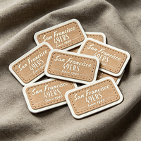 Écussons personnalisés en cuir microfibre, étiquettes en cuir PU écologiques sérigraphiées pour chapeaux, vêtements, accessoires de couture, OEM