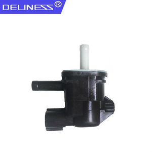 Vanne solénoïde de canister de carbone DelineSS 136200-7010 OE 90910-12276 pour Toyota Corolla Camry - Product Image 2