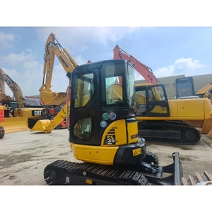 Mini-excavatrice Komatsu PC35MR d'occasion, 3,9 tonnes, à bras court, faible nombre d'heures de fonctionnement, moteur Komatsu 21,7 kW - Product Image 1