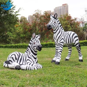 Sculpture de zèbre grandeur nature en résine sur le thème du safari en plein air, sculpture animale - Product Image 6