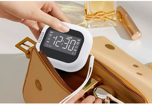 Reloj Despertador Digital Bluetooth Recargable y Portátil con Vibración, Pantalla de Semana, Ideal para Viajes, Reloj de Mesa Inteligente para Personas con Sueño Pesado - Product Image 4
