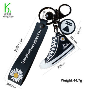 Porte-clés chaussures en PVC souple, 1 pièce, pendentifs de décoration pour clés de <span class=keywords><strong>Police</strong></span>, Lion, ours, tigre, pâquerettes, sac d'école, accessoires de Promotion - Product Image 6