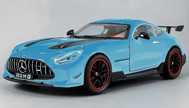 Blue 1:18 AMG GT
