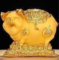 Statue de cochon en résine plaquée or brillant, sculptée à la main, avec détails de pièces de monnaie, représentant la prospérité traditionnelle chinoise, écologique, pour la maison